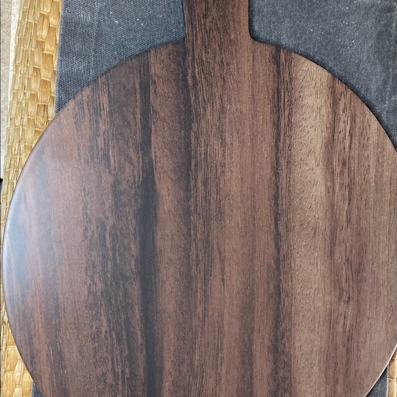 Our Table Faux Wood Cheese Board - Picture 2 of 7